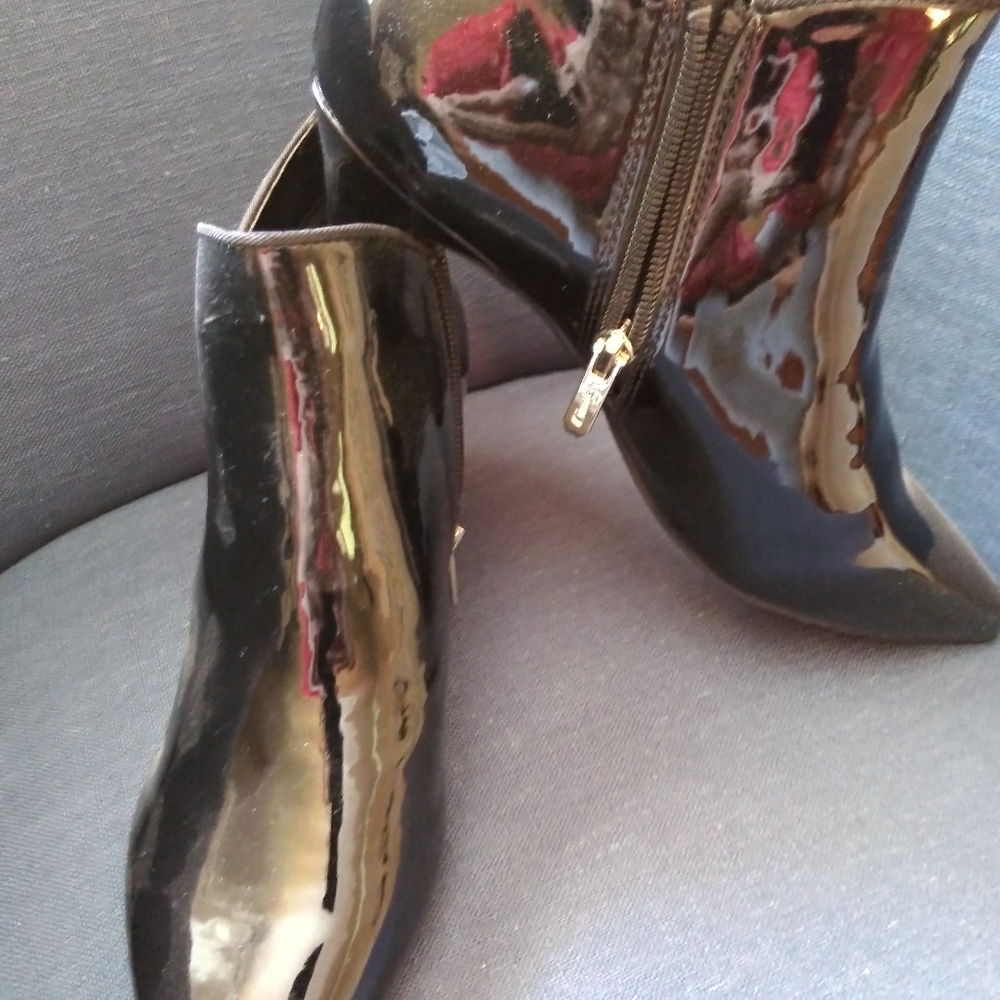 Black patent low heal bootie